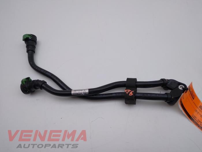 Usagé Conduit (divers) BMW 1 serie (F20) 120d TwinPower Turbo 2.0 16V Prix € 29,99 Règlement à la marge proposé par Venema Autoparts