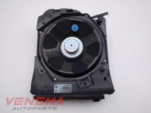 Used Subwoofer BMW 1 serie (F20) 120d TwinPower Turbo 2.0 16V Price € 49,99 Margin scheme offered by Venema Autoparts