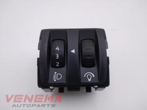 Used AIH headlight switch Renault Clio IV (5R) 1.5 Energy dCi 90 FAP Price € 9,99 Margin scheme offered by Venema Autoparts