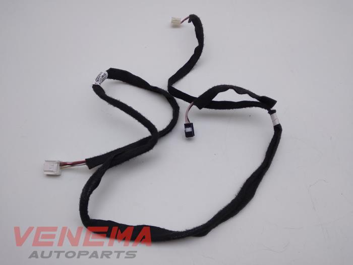 Begagnade Kablage Renault Clio IV (5R) 1.5 Energy dCi 90 FAP Pris € 24,99 Marginaltabell erbjuds av Venema Autoparts