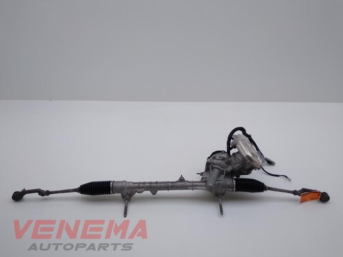 Power steering box from a Opel Corsa F (UB/UH/UP) 1.2 12V 100 2021