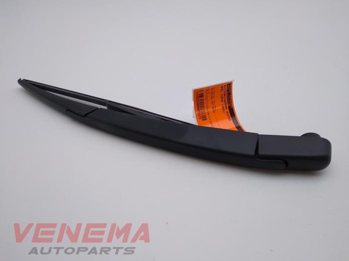 Rear wiper arm Opel Corsa F 1.2 12V 100 80011247 VALEO