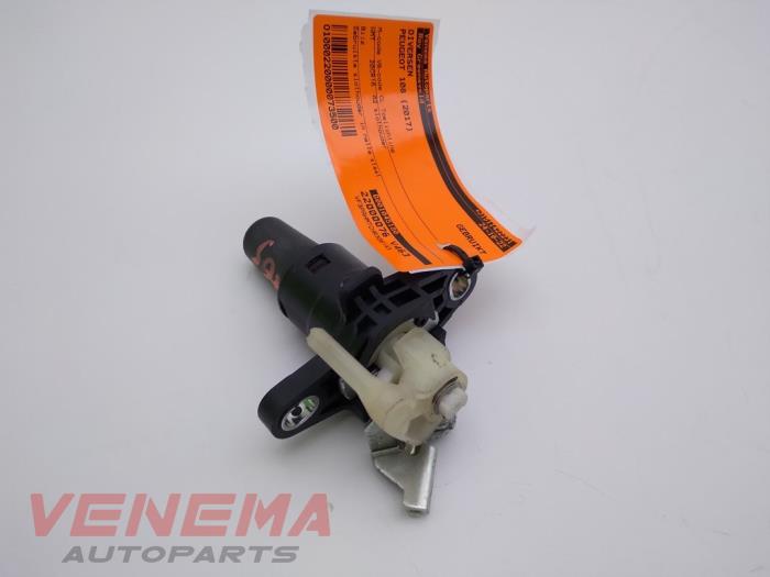 Begagnade Diverse Peugeot 108 1.2 VTi 12V Pris € 9,99 Marginaltabell erbjuds av Venema Autoparts