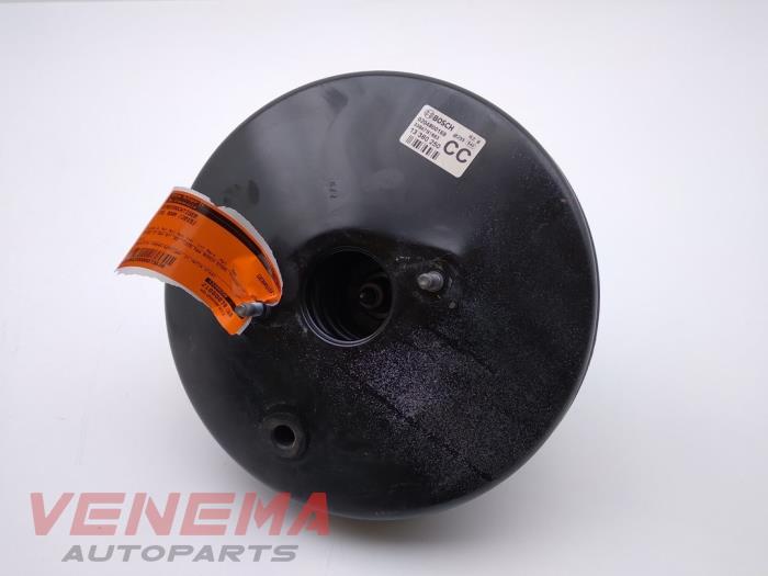 Usagé Servo frein Opel Adam 1.2 16V Prix € 14,99 Règlement à la marge proposé par Venema Autoparts
