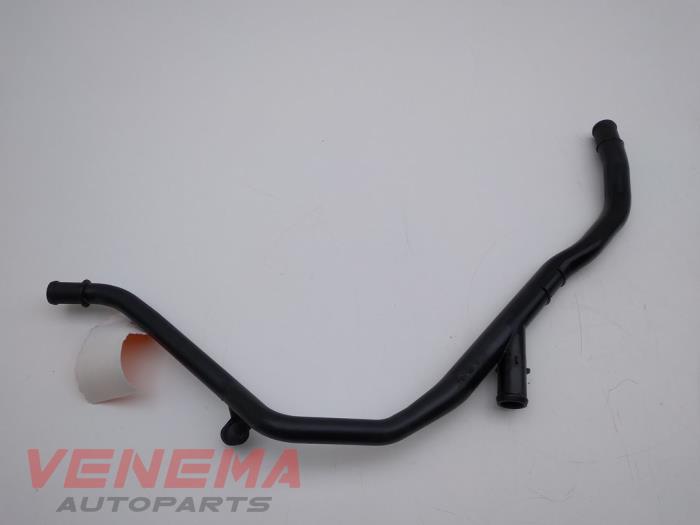 Begagnade Vattenrör Opel Adam 1.2 16V Pris € 14,99 Marginaltabell erbjuds av Venema Autoparts