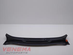 Used Cowl top grille Opel Adam 1.2 16V Price € 29,99 Margin scheme offered by Venema Autoparts