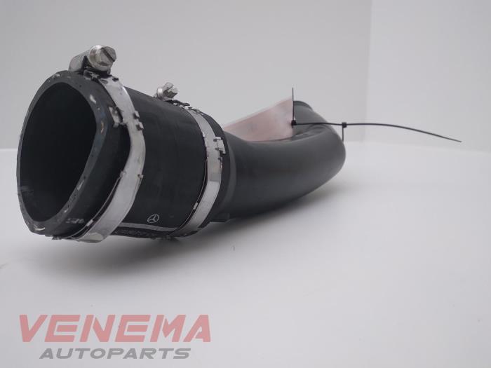 Intercooler tube from a Mercedes-Benz C (W205) C-200 2.0 CGI 16V 2017