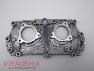 Used Timing cover Mercedes C (W205) C-200 2.0 CGI 16V Price € 14,99 Margin scheme offered by Venema Autoparts