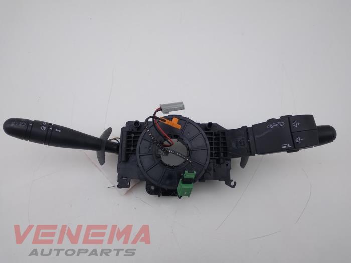 Steering column stalk from a Renault Trafic New (FL) 2.0 dCi 16V 90 2012