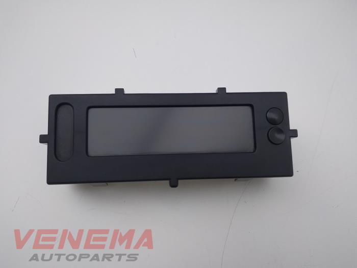 Usagé Radio divers Renault Trafic New (FL) 2.0 dCi 16V 90 Prix € 27,99 Règlement à la marge proposé par Venema Autoparts