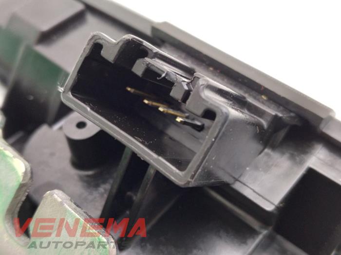 Tailgate lock mechanism Ford Fiesta 6 1.0 EcoBoost 12V 100 - 1761865