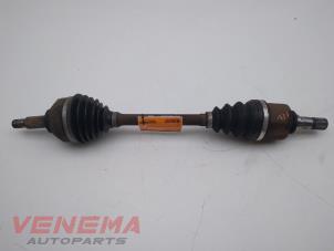Used Front drive shaft, left Renault Trafic New (FL) 2.0 dCi 16V 90 Price € 49,99 Margin scheme offered by Venema Autoparts