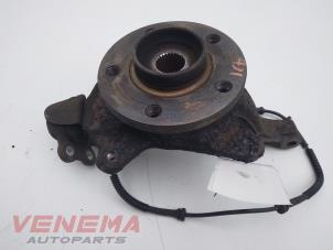 Used Knuckle bracket, front right Renault Trafic New (FL) 2.0 dCi 16V 90 Price € 62,50 Margin scheme offered by Venema Autoparts