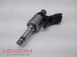 Usagé Injecteur (injection essence) BMW 1 serie (F21) 114i 1.6 16V Prix € 29,99 Règlement à la marge proposé par Venema Autoparts