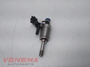 Used Injector (petrol injection) BMW 1 serie (F21) 114i 1.6 16V Price € 29,99 Margin scheme offered by Venema Autoparts