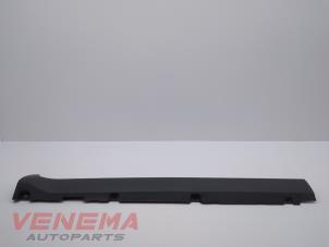 Gebrauchte Seitenschürze rechts Ford Kuga I 2.0 TDCi 16V 140 Preis € 29,99 Margenregelung angeboten von Venema Autoparts