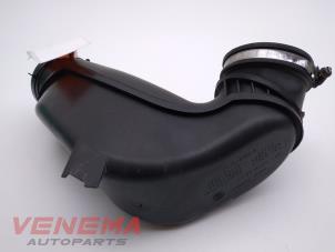 Used Air intake hose BMW 4 serie Gran Coupe (F36) 420i 2.0 Turbo 16V Price € 19,99 Margin scheme offered by Venema Autoparts