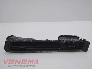 Used Dashboard vent Audi A1 Sportback (GBA) 1.0 25 TFSI 12V Price € 99,99 Margin scheme offered by Venema Autoparts