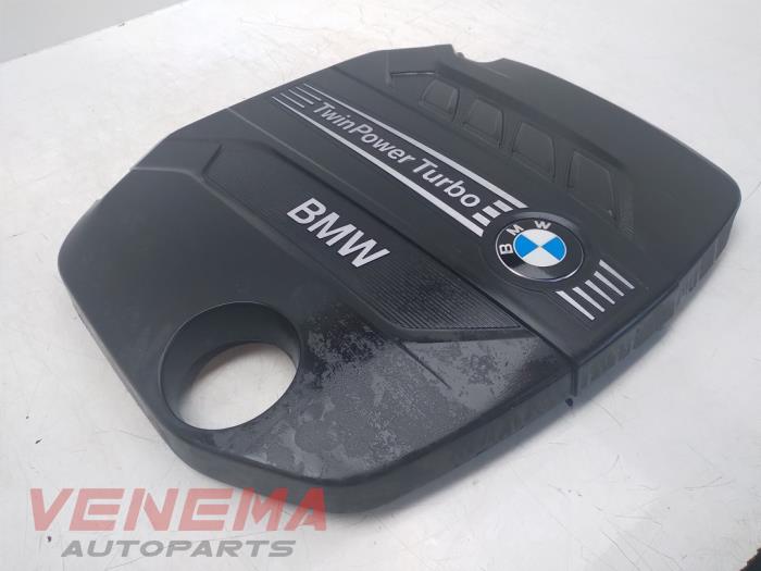 Abdeckblech Motor van een BMW 3 serie Touring (F31) 320d 2.0 16V 2015