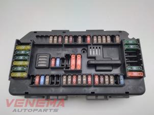 Used Fuse box BMW 3 serie Touring (F31) 320i 2.0 16V Price € 19,99 Margin scheme offered by Venema Autoparts