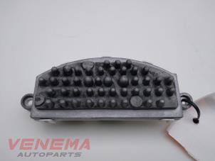 Used Heater resistor BMW 3 serie Touring (F31) 320i 2.0 16V Price € 14,99 Margin scheme offered by Venema Autoparts