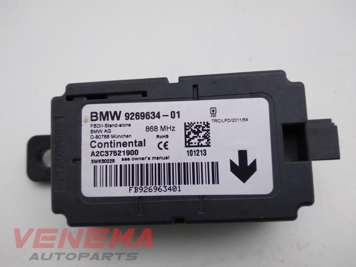 Module (miscellaneous) from a BMW 3 serie Touring (F31) 320i 2.0 16V 2015