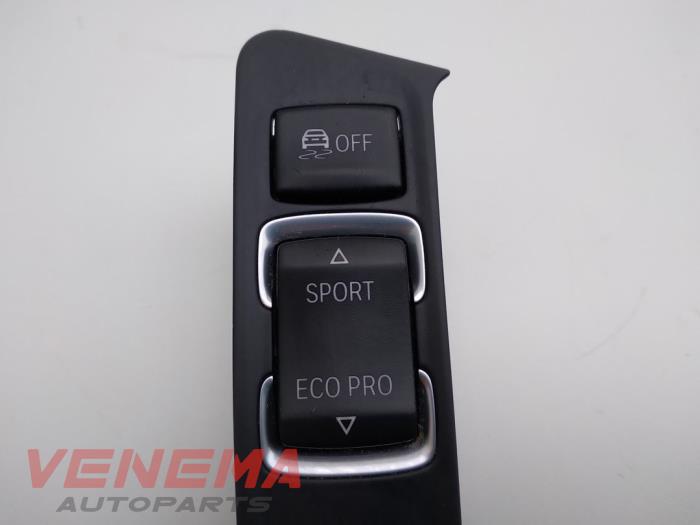 ESP switch from a BMW 3 serie Touring (F31) 320i 2.0 16V 2015