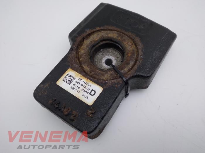 Gebrauchte Schwingungsdämpfer BMW 3 serie Touring (F31) 320i 2.0 16V Preis € 39,99 Margenregelung angeboten von Venema Autoparts