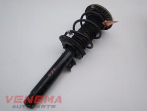 Used Front shock absorber rod, left BMW 3 serie Touring (F31) 320i 2.0 16V Price € 99,99 Margin scheme offered by Venema Autoparts