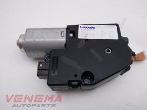 Used Sunroof motor BMW 3 serie Touring (F31) 320i 2.0 16V Price € 69,99 Margin scheme offered by Venema Autoparts