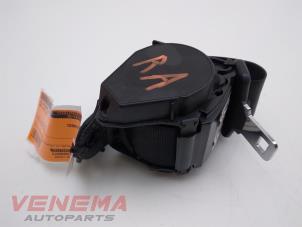 Used Rear seatbelt, right BMW 3 serie Touring (F31) 320i 2.0 16V Price € 29,99 Margin scheme offered by Venema Autoparts