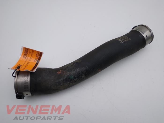 Gebrauchte Intercooler Schlauch BMW 3 serie Touring (F31) 320i 2.0 16V Preis € 29,99 Margenregelung angeboten von Venema Autoparts