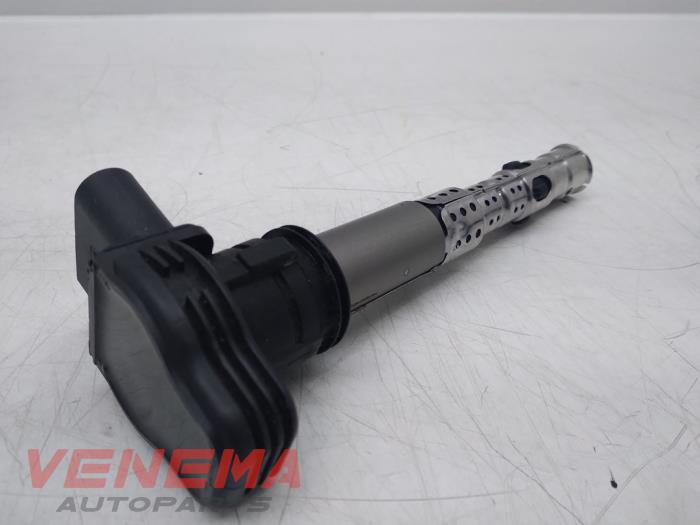 Ignition coil from a Volkswagen Eos (1F7/F8) 2.0 TFSI 16V