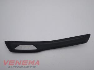 Used Door sill left BMW 3 serie Touring (F31) 320i 2.0 16V Price € 19,99 Margin scheme offered by Venema Autoparts