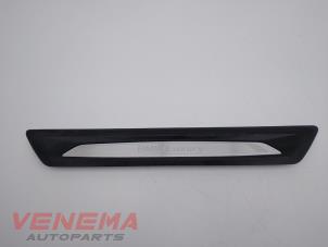 Used Door sill left BMW 3 serie Touring (F31) 320i 2.0 16V Price € 19,99 Margin scheme offered by Venema Autoparts