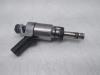 Injector (petrol injection) from a Volkswagen Eos (1F7/F8), 2006 / 2015 2.0 TFSI 16V, Convertible, Petrol, 1.984cc, 147kW (200pk), FWD, CBFA, 2007-11 / 2013-12, 1F7