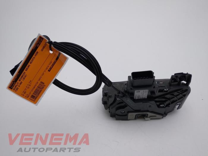 2014387 Front door lock mechanism 4-door, right Ford B-Max 1.0 EcoBoost 12V 100 ...