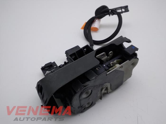 2014387 Front door lock mechanism 4-door, right Ford B-Max 1.0 EcoBoost 12V 100 ...