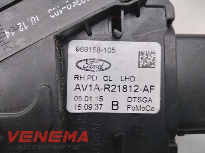 2014387 Front door lock mechanism 4-door, right Ford B-Max 1.0 EcoBoost 12V 100 ...