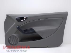 Używane Tapicerka drzwi prawych wersja 2-drzwiowa Seat Ibiza IV SC (6J1) 1.4 16V Cena € 39,99 Procedura marży oferowane przez Venema Autoparts