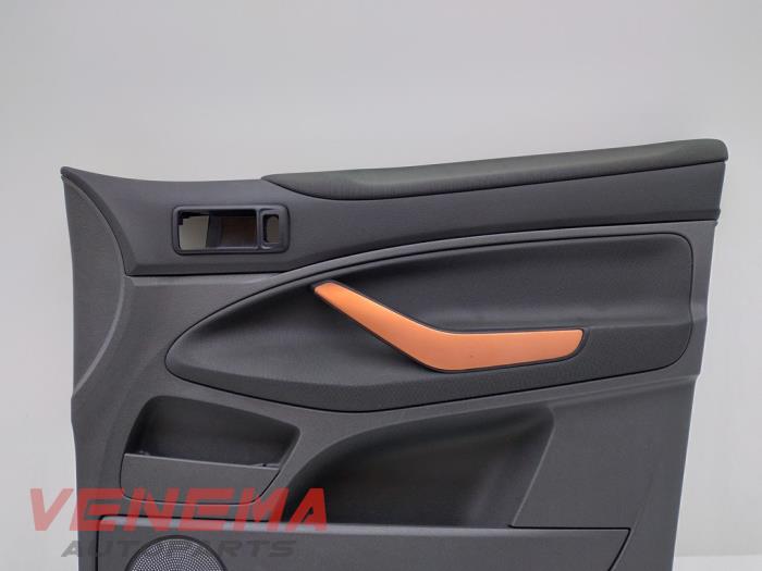 Front door trim 4-door, right from a Ford Kuga I 2.0 TDCi 16V 140 2011