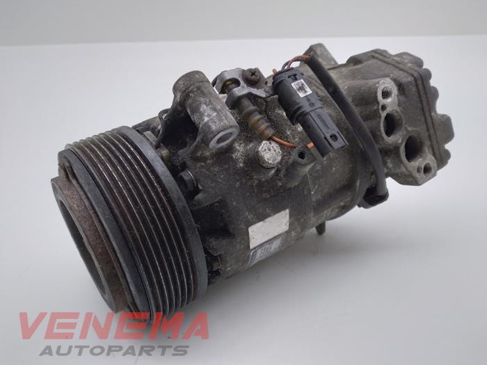 Usagé Pompe clim BMW 1 serie (E81) 116i 1.6 16V Prix € 39,99 Règlement à la marge proposé par Venema Autoparts