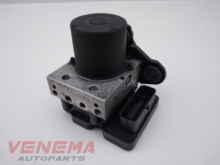 Usagé Pompe ABS Seat Ibiza V (KJB) 1.0 TGI 12V Prix € 24,99 Règlement à la marge proposé par Venema Autoparts