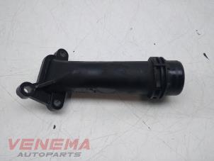 Used Water hose connection BMW 3 serie Touring (F31) 318d 2.0 16V Price € 11,99 Margin scheme offered by Venema Autoparts