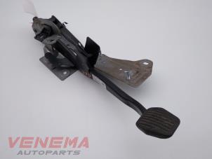 Used Brake pedal Ford Kuga I 2.0 TDCi 16V 140 Price € 39,99 Margin scheme offered by Venema Autoparts