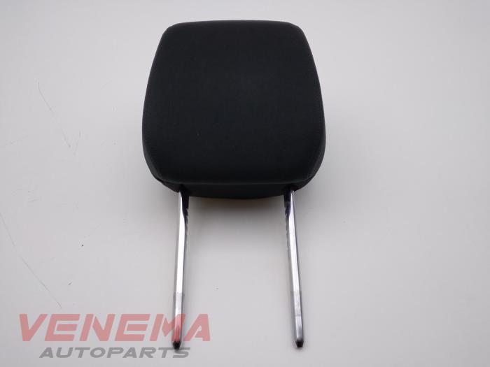 Używane Zaglówek BMW 1 serie (F20) 116i 1.6 16V Cena € 39,99 Procedura marży oferowane przez Venema Autoparts