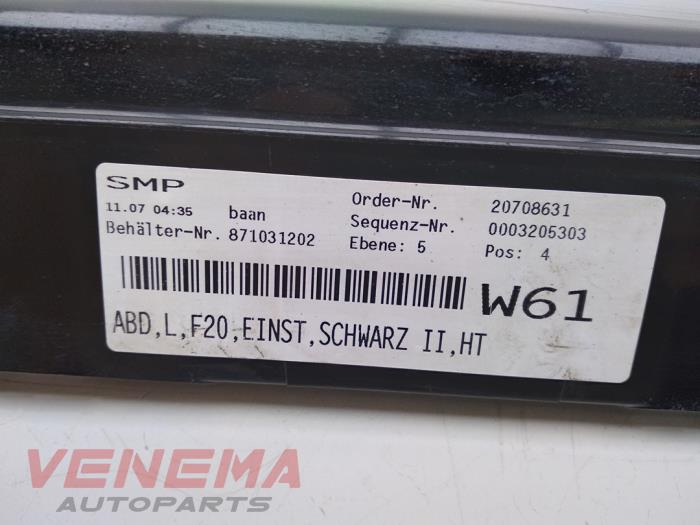 Seitenschürze links van een BMW 1 serie (F20) 116i 1.6 16V 2014