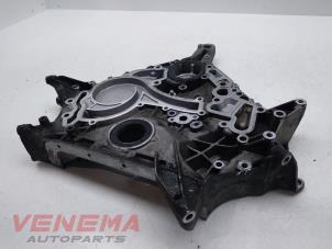 Couvercle de distribution d'un Mercedes-Benz ML II (164/4JG) 3.5 350 4-Matic V6 24V 2007