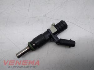 Used Injector (petrol injection) Mercedes ML II (164/4JG) 3.5 350 4-Matic V6 24V Price € 17,99 Margin scheme offered by Venema Autoparts