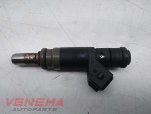 Used Injector (petrol injection) BMW 3 serie (E93) 320i 16V Price € 19,99 Margin scheme offered by Venema Autoparts